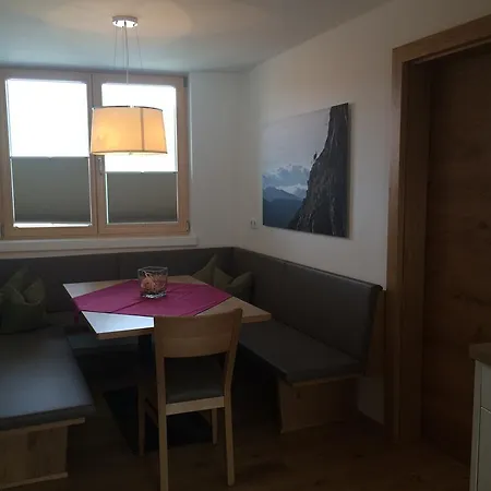 Berglife Apartment *