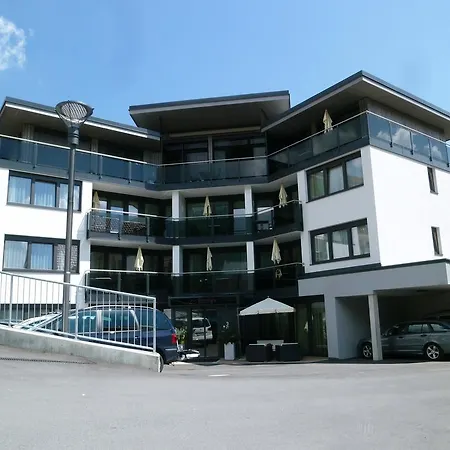 Apartament Berglife *